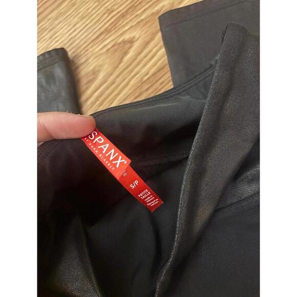 Spanx Faux Leather Leggings Size Small Petite - Picture 3 of 8